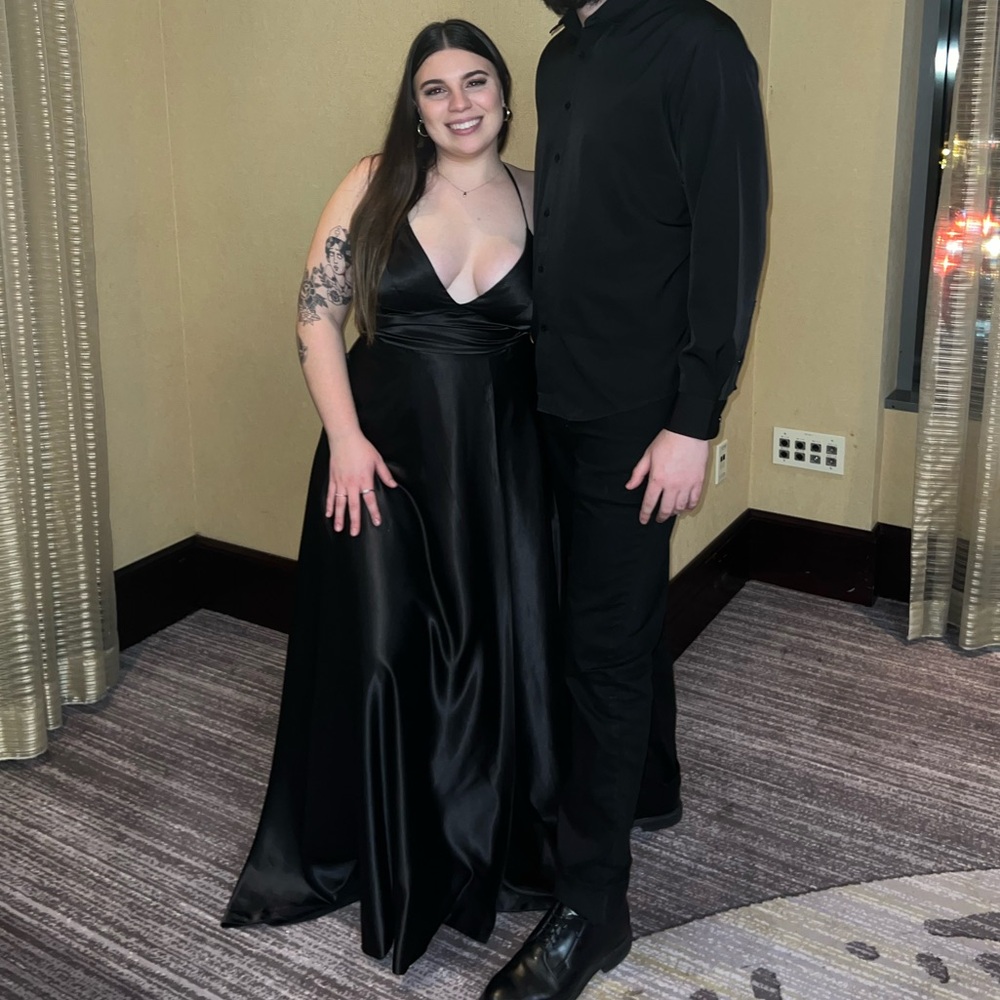 Black dress size 12